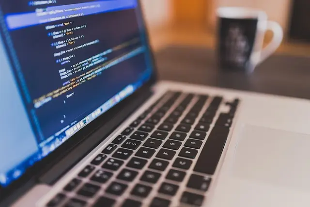 10 Stratégies Efficaces Pour Gagner Plus d'Argent Avec un Side Project