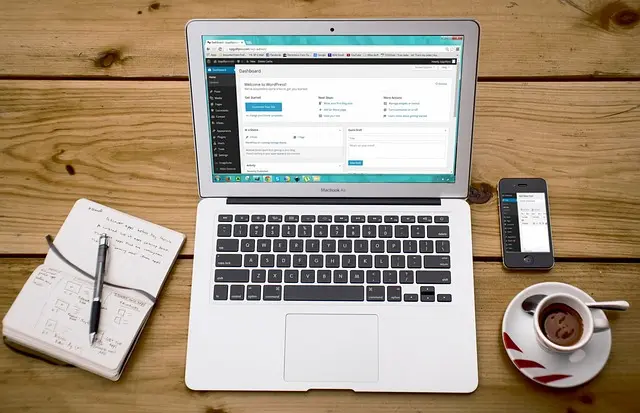 10 Trucs pour Gagner Plus d'Argent avec un Side Project